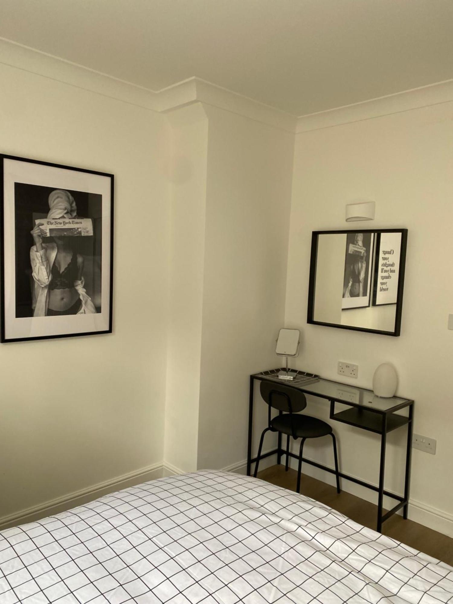 Two Bedroom Two Bathrooms Superior Apartment London Eksteriør billede