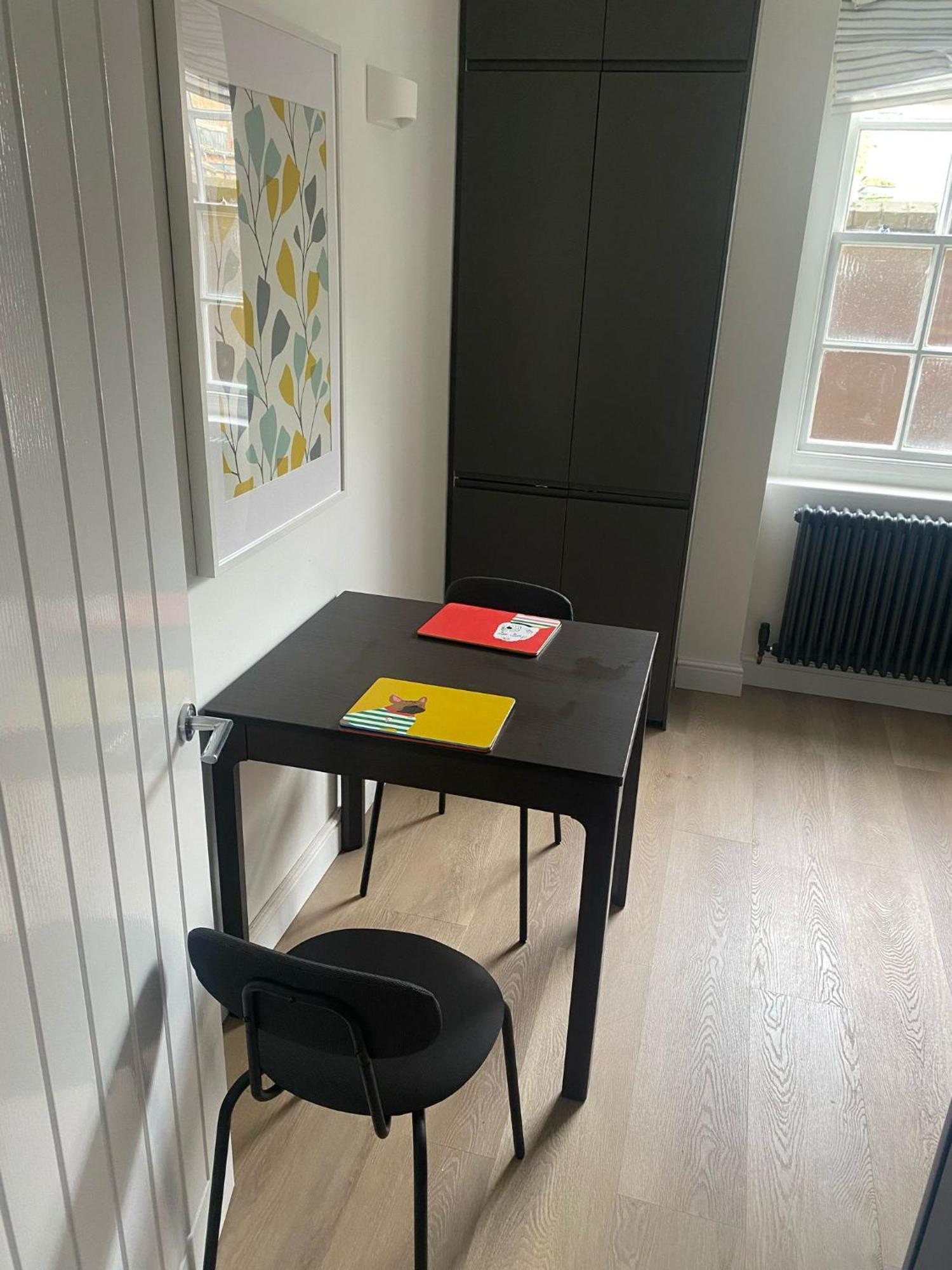 Two Bedroom Two Bathrooms Superior Apartment London Eksteriør billede